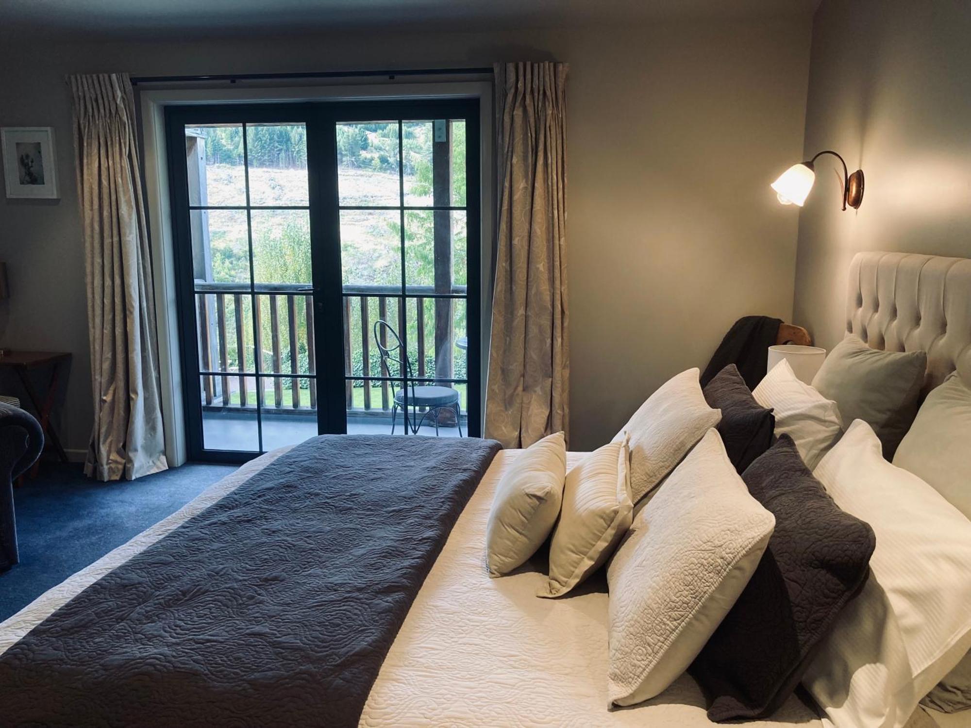 Moonlight Escape Lodge Квинстаун Экстерьер фото